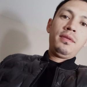 Meet your Posher, Roa